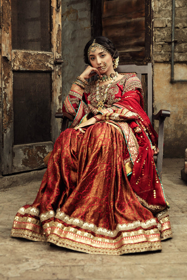 SURKH GHARARA